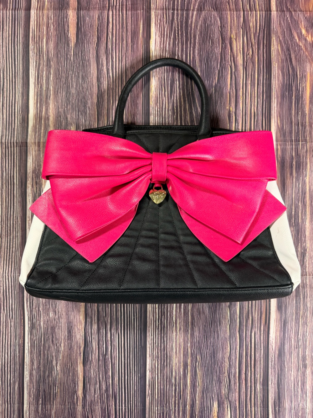 Betsey Johnson Black White Handbag Big Pink Bow‎ & Stripped Tablet Case Bag - Picture 4 of 16